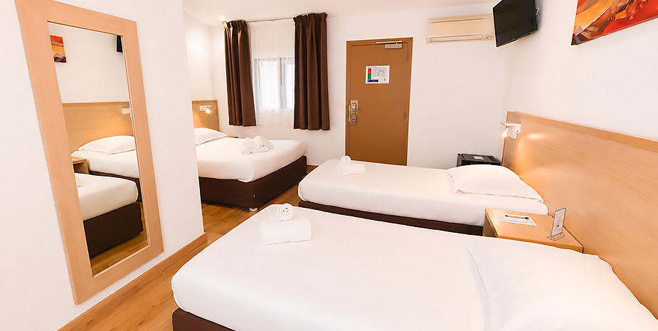Chambre quadruple